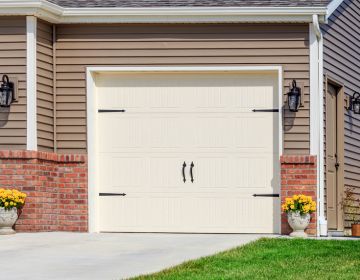 San Antonio garage door services and repairs