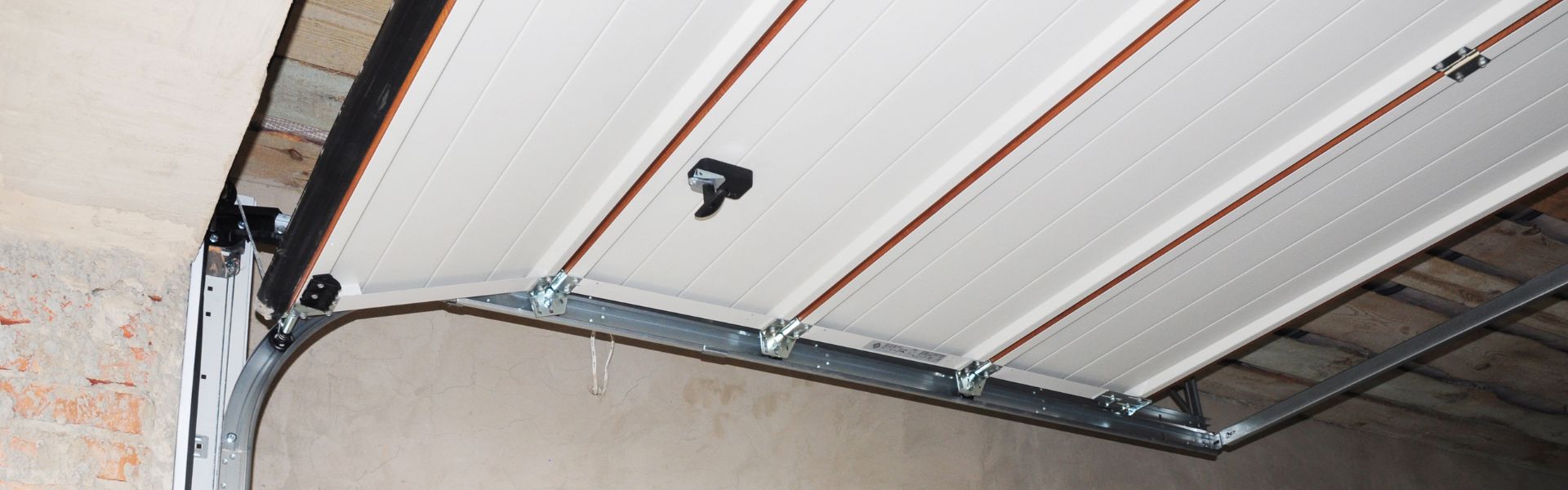 garage door repair services in San Antonio